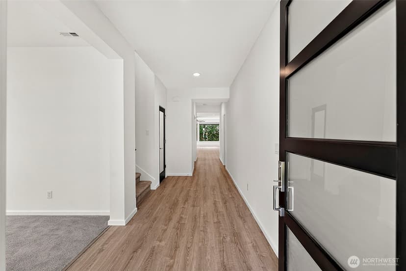 Property photo for 12401 Harwood Cove Lane SW, Lakewood photo 3