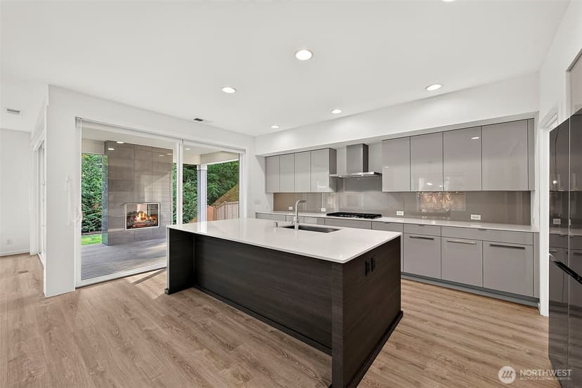 Property photo for 12401 Harwood Cove Lane SW, Lakewood photo 37