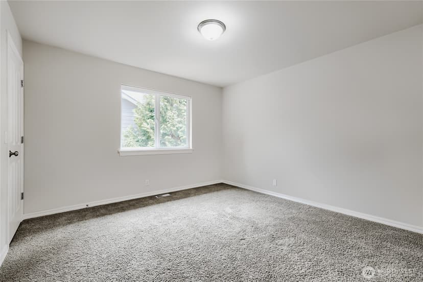Property photo for 4613 NE 2nd Street, Renton photo 20