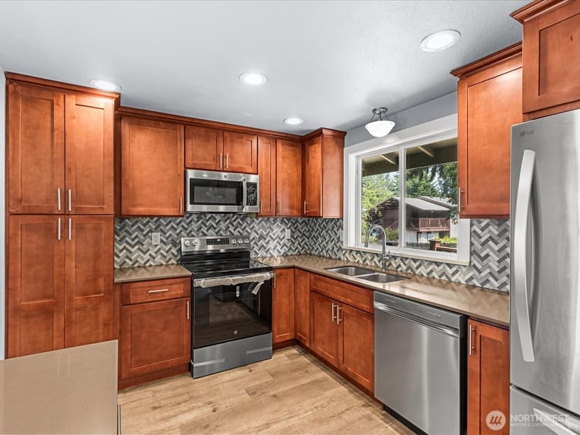Property photo for 31624 3rd Place S, Federal Way photo 15