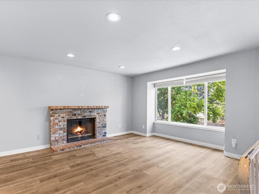 Property photo for 31624 3rd Place S, Federal Way photo 4