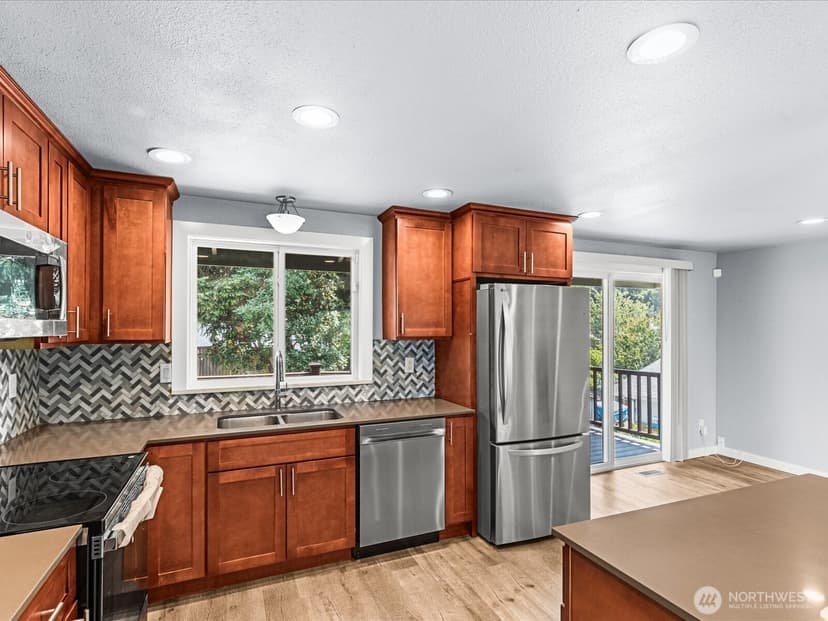 Property photo for 31624 3rd Place S, Federal Way photo 13