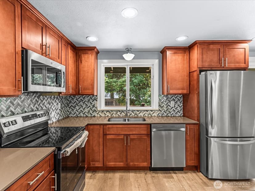 Property photo for 31624 3rd Place S, Federal Way photo 14