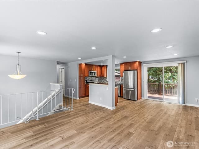 Property photo for 31624 3rd Place S, Federal Way photo 5