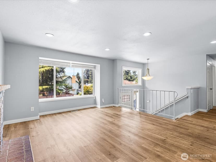 Property photo for 31624 3rd Place S, Federal Way photo 6