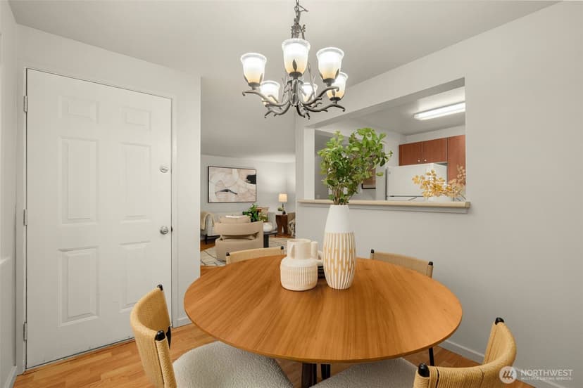 Property photo for 12404 E Gibson Road #J105, Everett photo 8