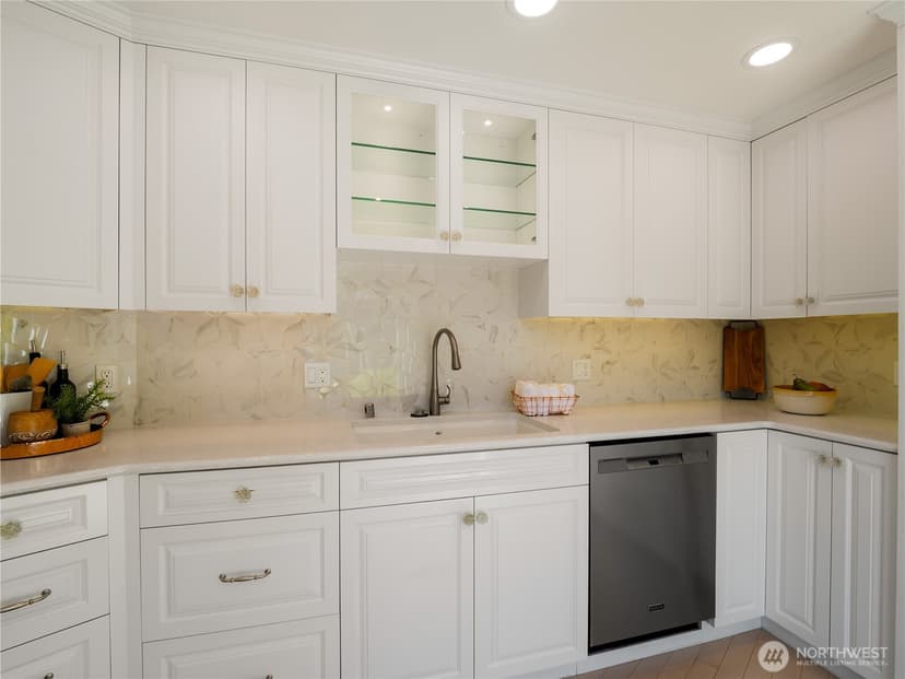 Property photo for 7310 Steilacoom Boulevard SW, Lakewood photo 12