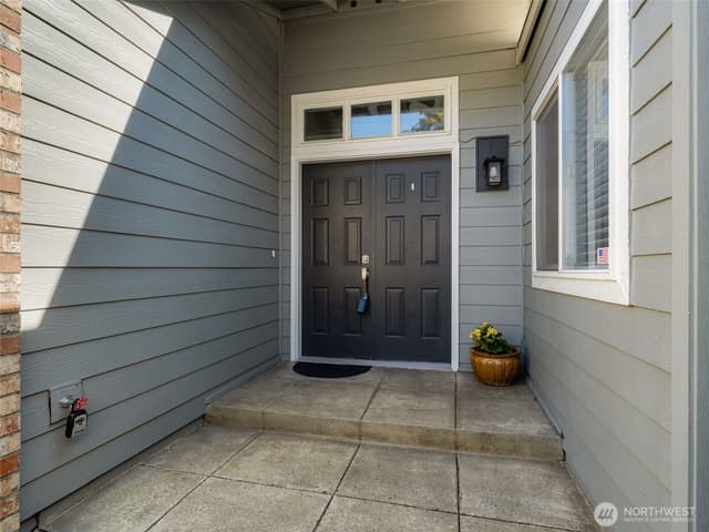 Property photo for 7310 Steilacoom Boulevard SW, Lakewood photo 5