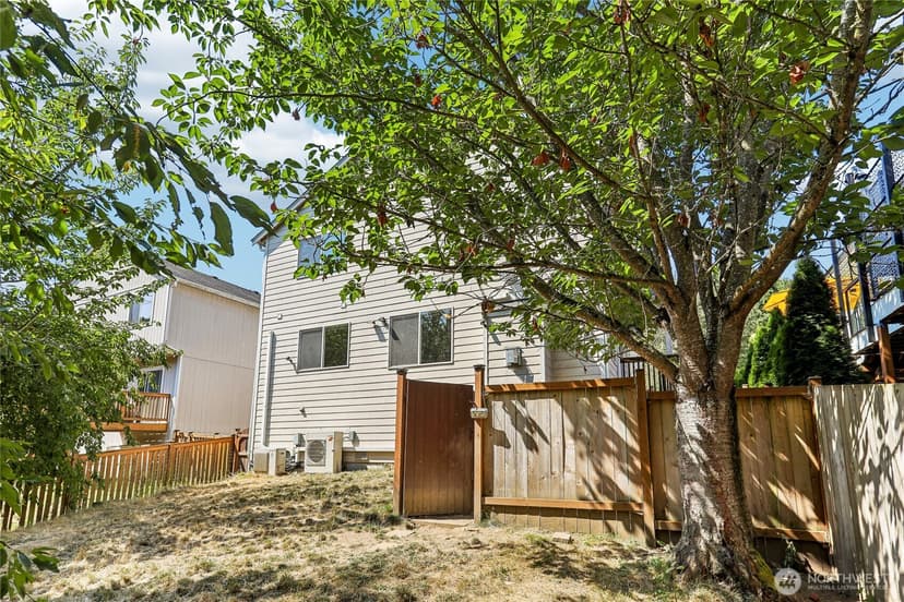 Property photo for 4856 18th Avenue SW, Seattle photo 38