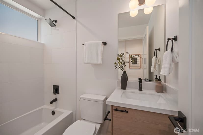 Property photo for 115 22nd Avenue #A, Seattle photo 7