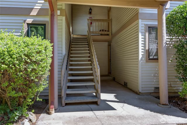 Property photo for 17521 118th Avenue SE #K3, Renton photo 2