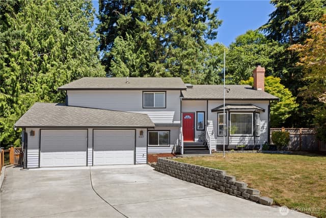 Property photo for 5317 101st Street SW, Mukilteo photo 2