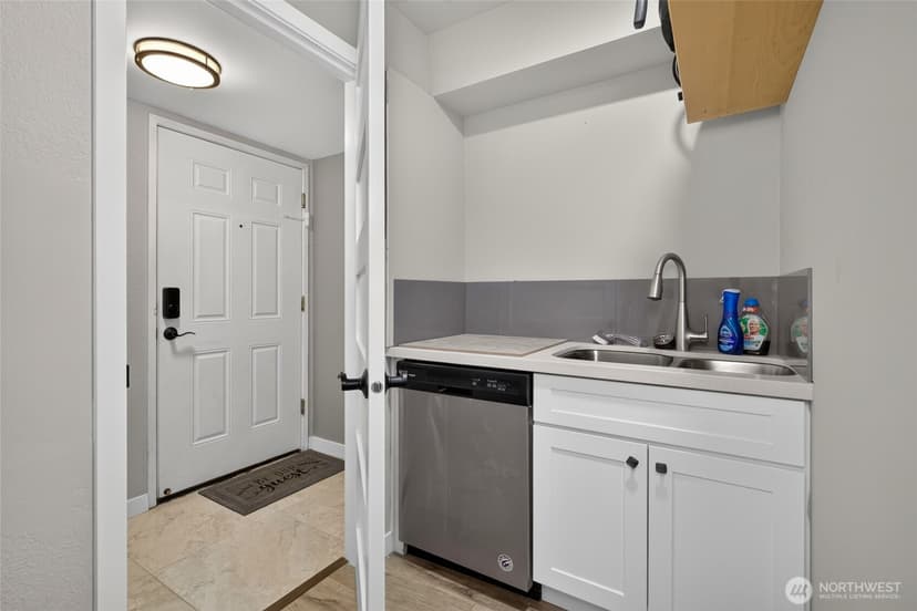 Property photo for 12424 NE 145th St #C10, Kirkland photo 18