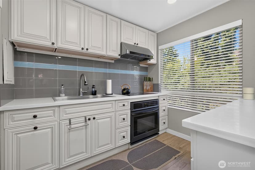 Property photo for 12424 NE 145th St #C10, Kirkland photo 5