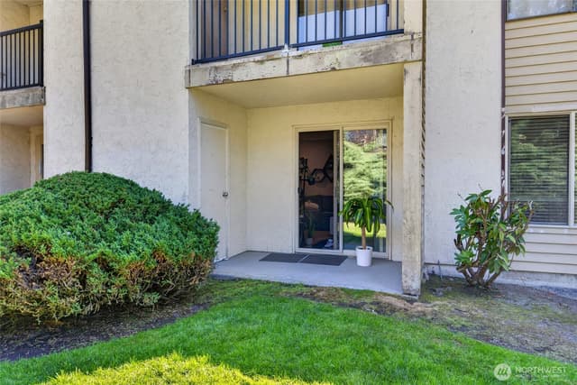 Property photo for 12424 NE 145th St #C10, Kirkland photo 2