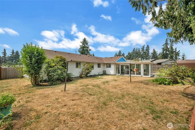 Property photo for 2515 25th Place SE, Auburn photo 4