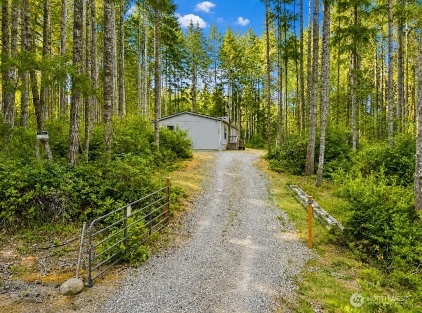 Property photo for 13655 Primrose Lane SW, Port Orchard