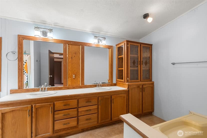 Property photo for 1832 SW Cozy Lane, Port Orchard photo 20