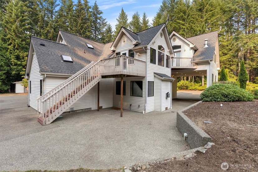 Property photo for 6120 Vernon Lane SE, Port Orchard photo 38