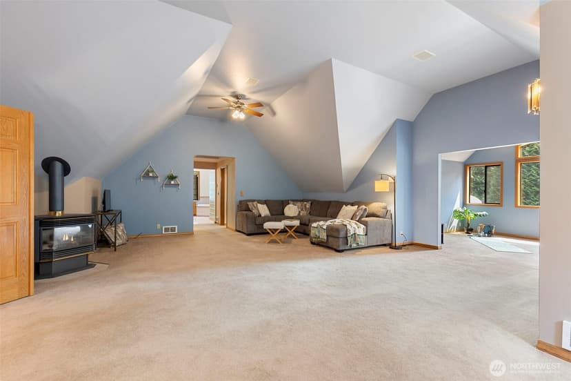 Property photo for 6120 Vernon Lane SE, Port Orchard photo 18