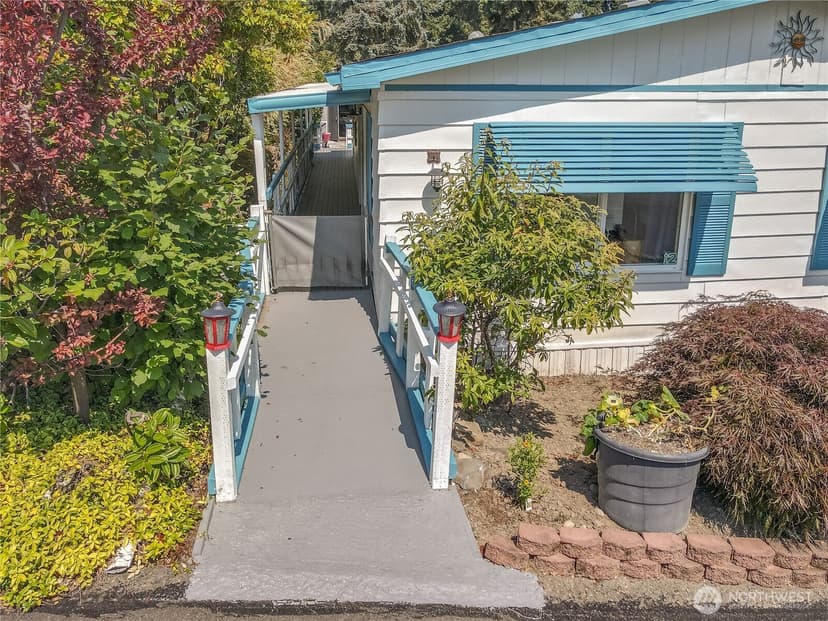 Property photo for 9314 Canyon Road E #52, Puyallup photo 3