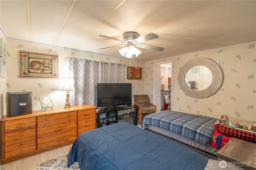 Property photo for 9314 Canyon Road E #52, Puyallup photo 20