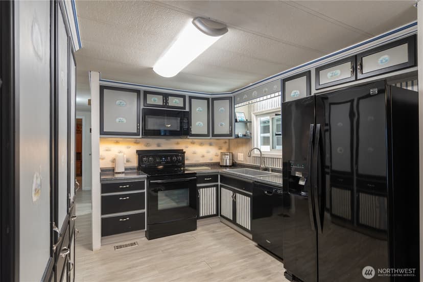 Property photo for 9314 Canyon Road E #52, Puyallup photo 13