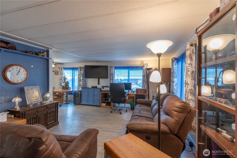 Property photo for 9314 Canyon Road E #52, Puyallup photo 12