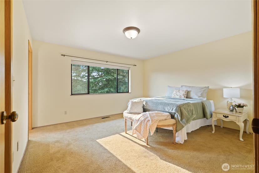 Property photo for 2914 Cedar Avenue S, Renton photo 14