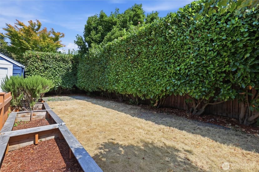 Property photo for 2316 N 80th Street, Seattle photo 17