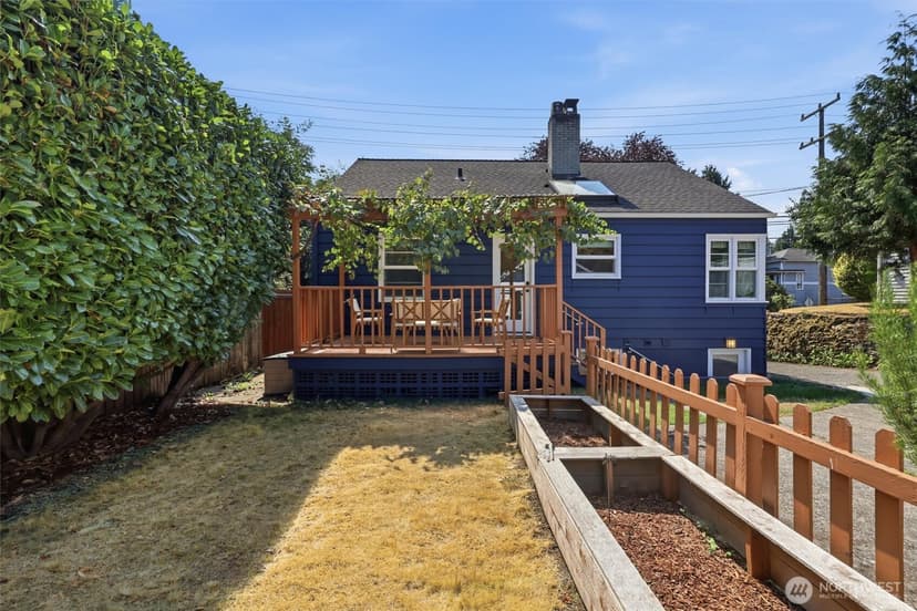 Property photo for 2316 N 80th Street, Seattle photo 15