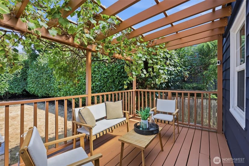 Property photo for 2316 N 80th Street, Seattle photo 13