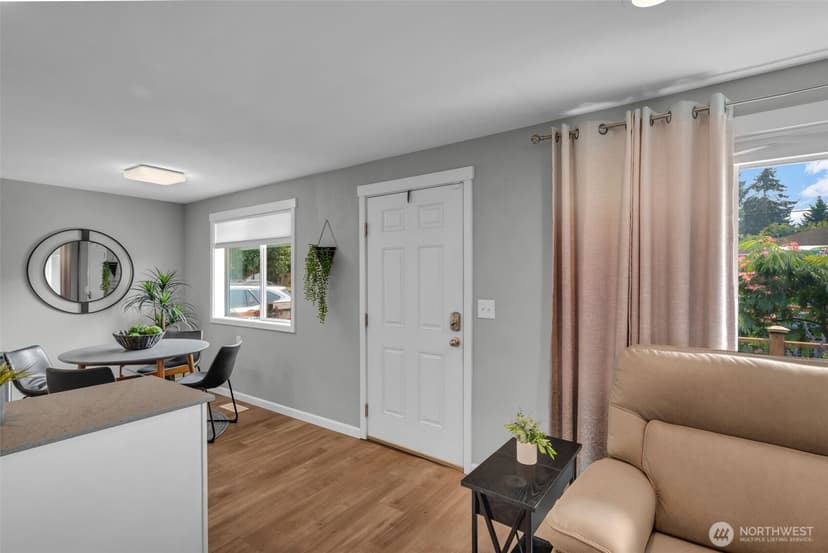 Property photo for 711 6th Street SE, Auburn photo 18