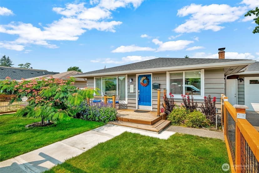 Property photo for 711 6th Street SE, Auburn