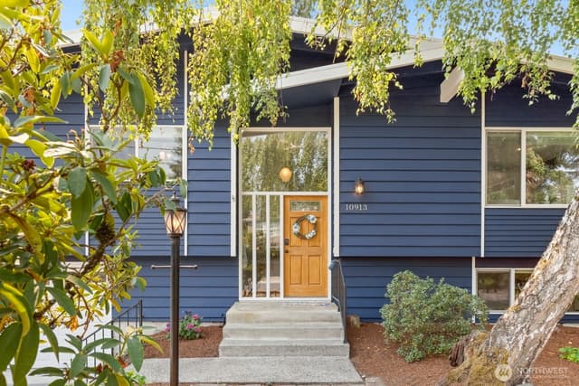 Property photo for 10913 NE 48th Street, Kirkland