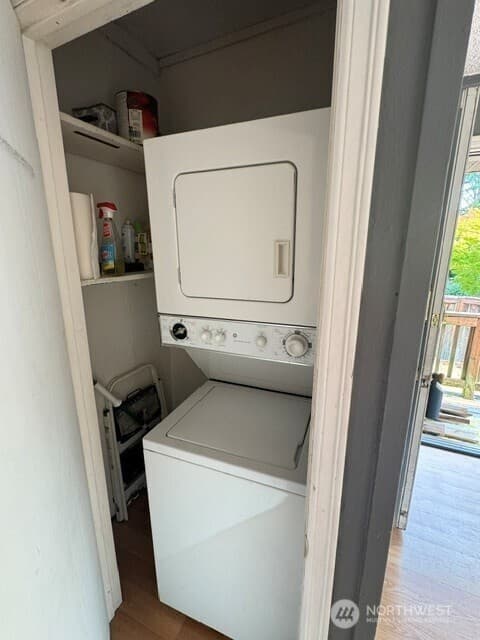 Property photo for 3210 S Washington Street, Seattle photo 12