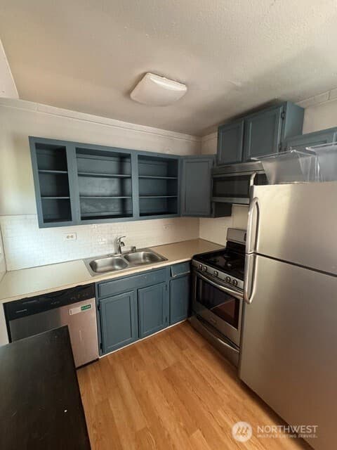 Property photo for 3210 S Washington Street, Seattle photo 7