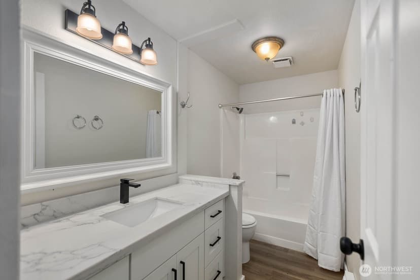 Property photo for 128 Florence Street, Arlington photo 12