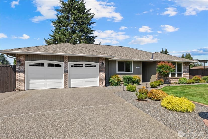 Property photo for 13004 47th Drive NE, Marysville photo 8
