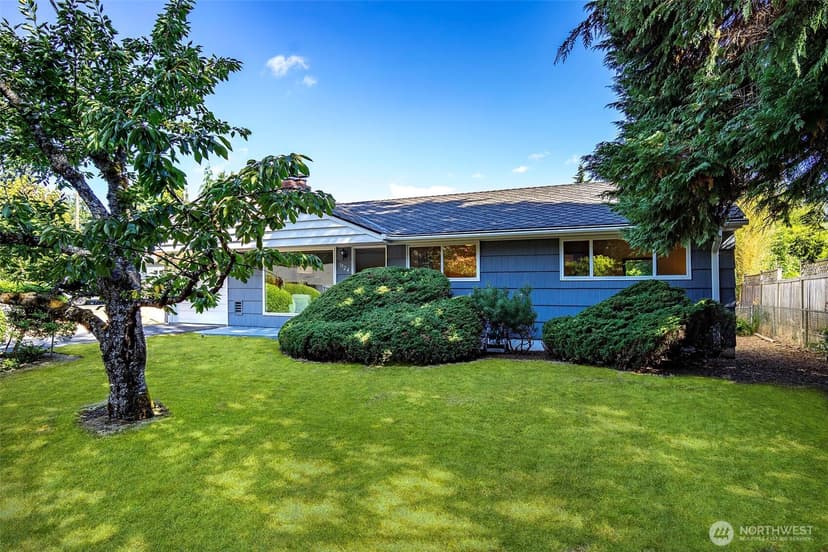 Property photo for 1924 NE 130th Place, Seattle photo 25