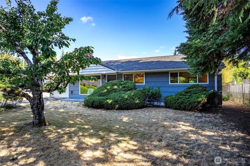 Property photo for 1924 NE 130th Place, Seattle photo 24