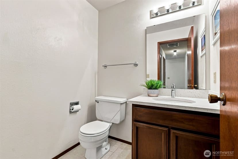 Property photo for 26340 SE 158 Street, Issaquah photo 16