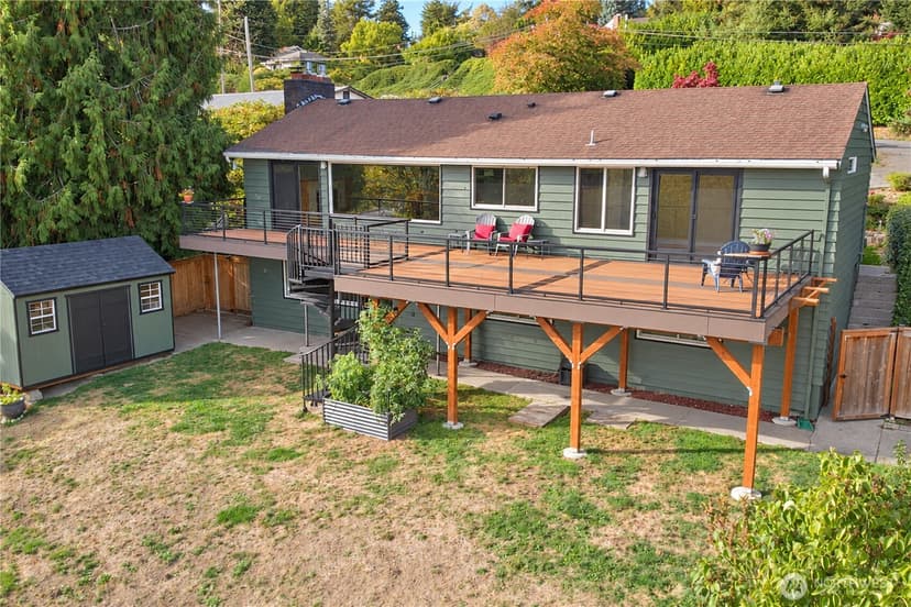 Property photo for 7841 S 135th Street, Seattle photo 32