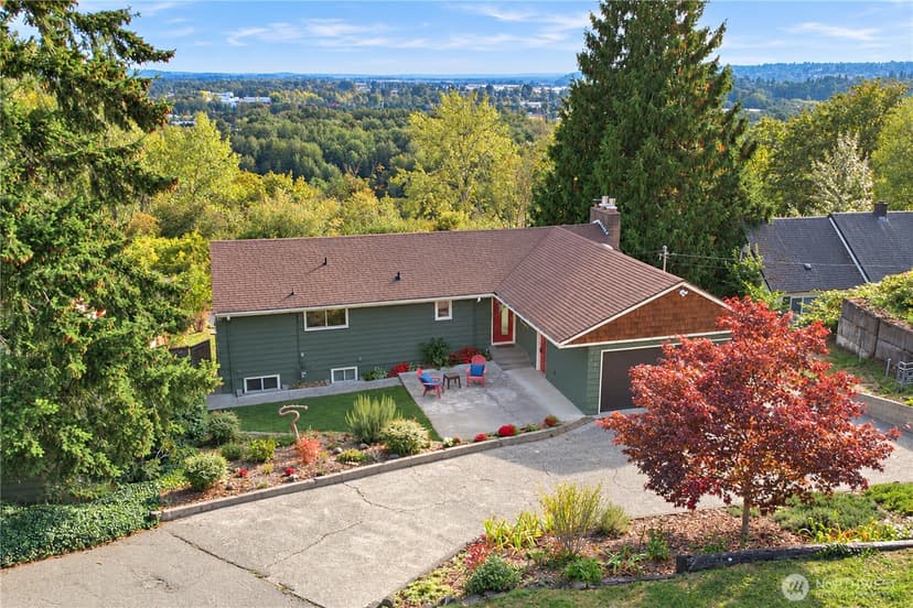 Property photo for 7841 S 135th Street, Seattle
