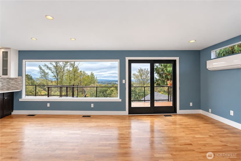 Property photo for 7841 S 135th Street, Seattle photo 10