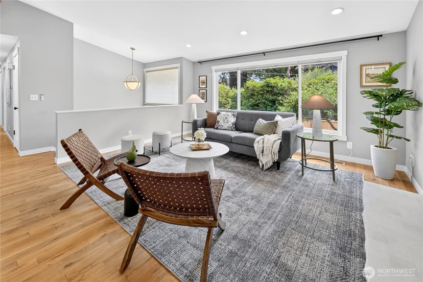 Property photo for 1315 N 167th Street, Shoreline photo 6