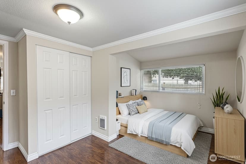 Property photo for 14118 37th Avenue S, Tukwila photo 10