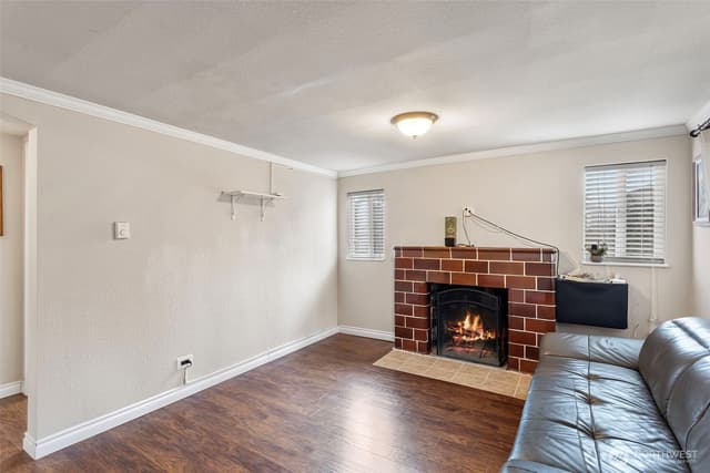 Property photo for 14118 37th Avenue S, Tukwila photo 5