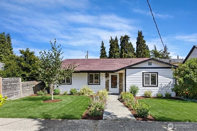 Property photo for 8414 47th Ave S, Seattle