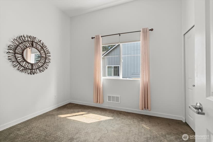 Property photo for 2157 NW Talus Drive, Issaquah photo 13